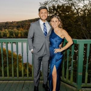 Meet your Posher, Alexis